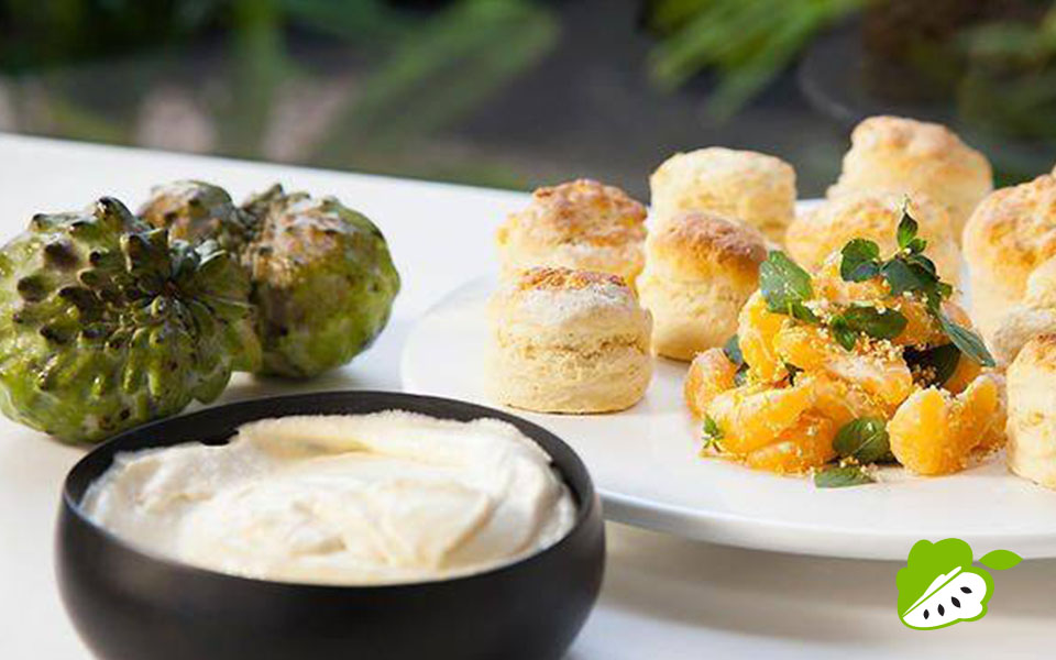 Scones with custard apple cream 